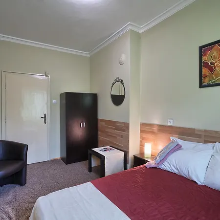 Hostel 32 Annexe